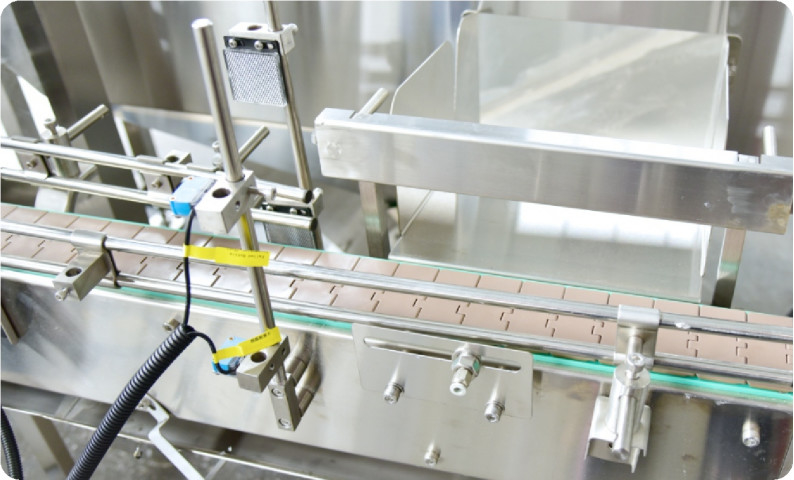 Robotik şişe çözücü LP-200E Hızlı şişe boyutu değiştiricisi 50-1000ml